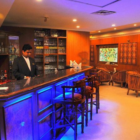 Nalapad'S Hotel Bangalore International Ресторан фото