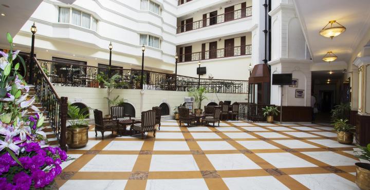 Nalapad'S Hotel Bangalore International Экстерьер фото